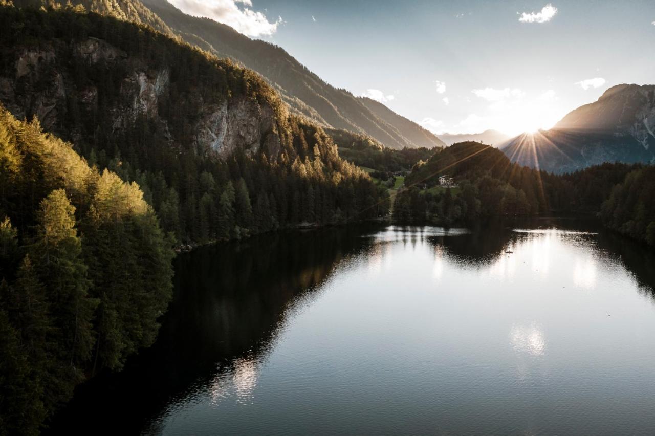 Das Schloessl Haiming Buitenkant foto